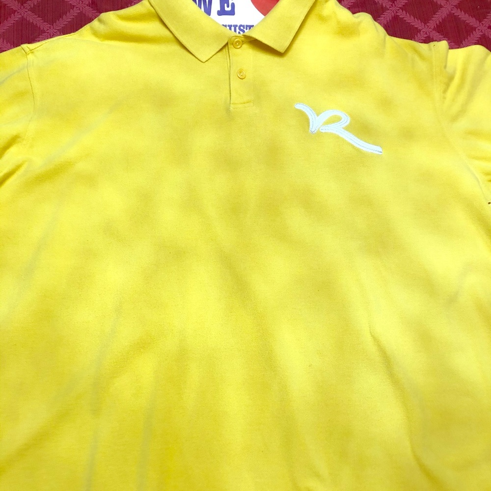 Rocawear polo shirt